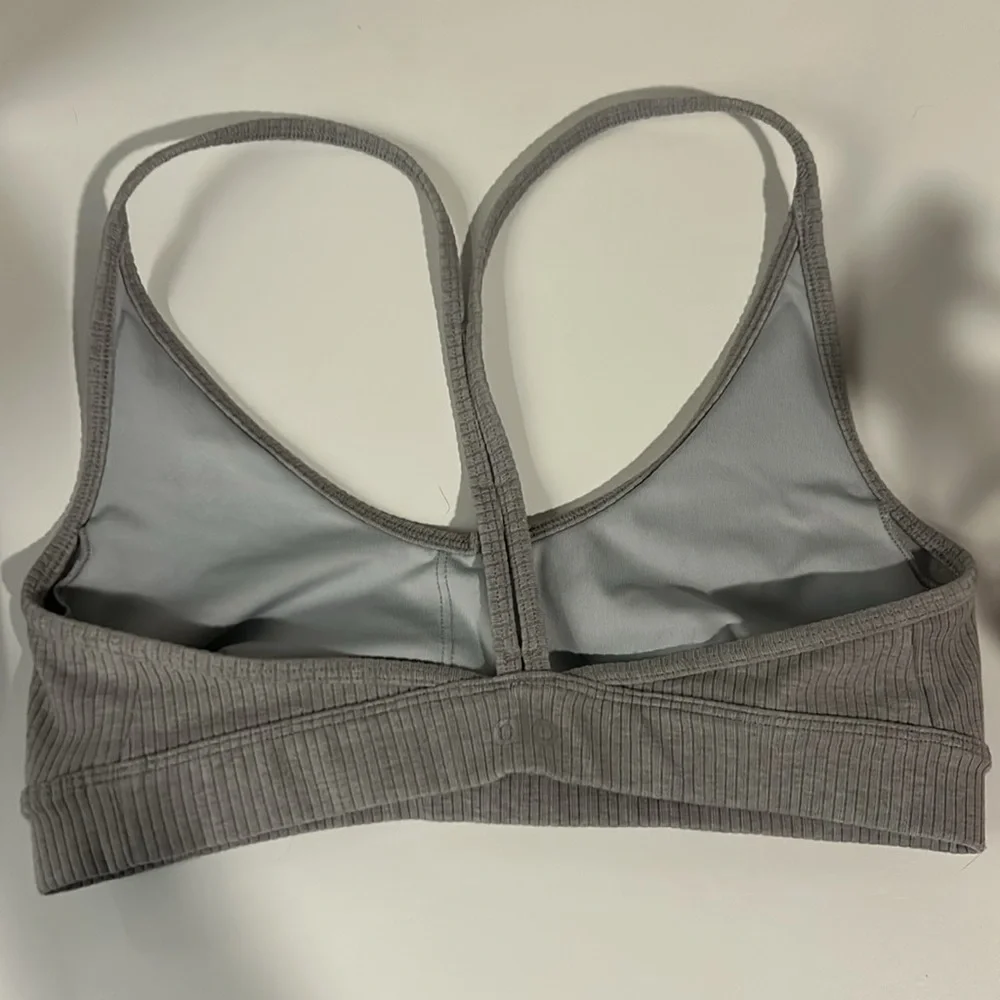 Alo bra - Picture 2 of 3